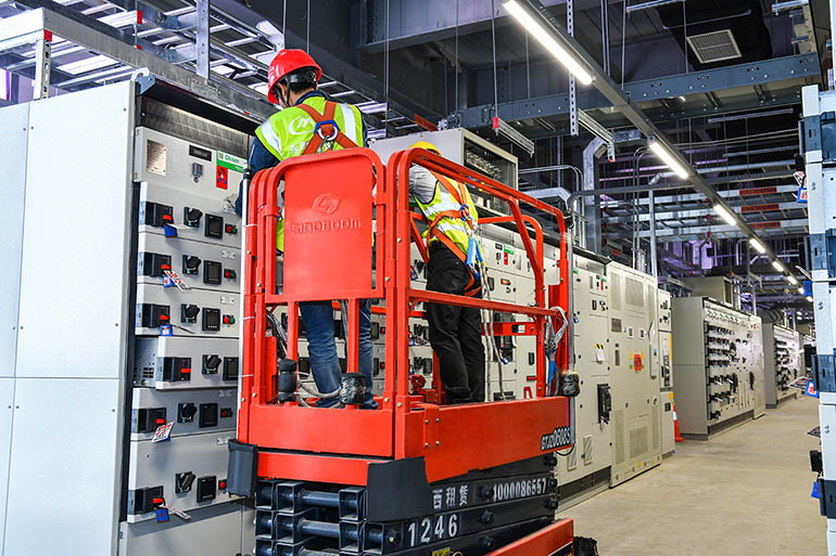 廣州富士康超視堺(康寧項(xiàng)目)電氣安裝工程32X1600KVA高壓配電工程